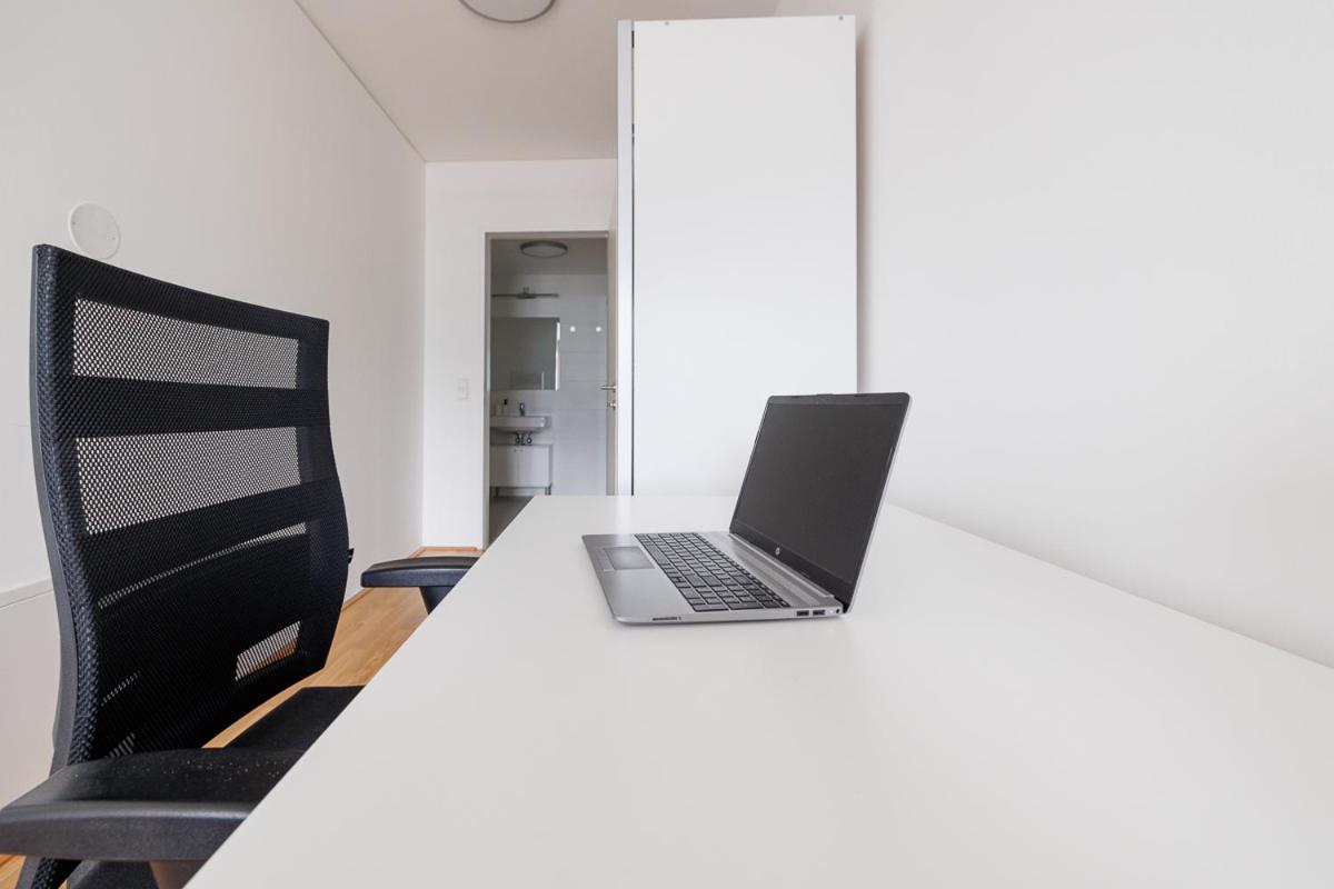 Lovely Apartment In Marina Tower - 10Min To City Center Виена Екстериор снимка