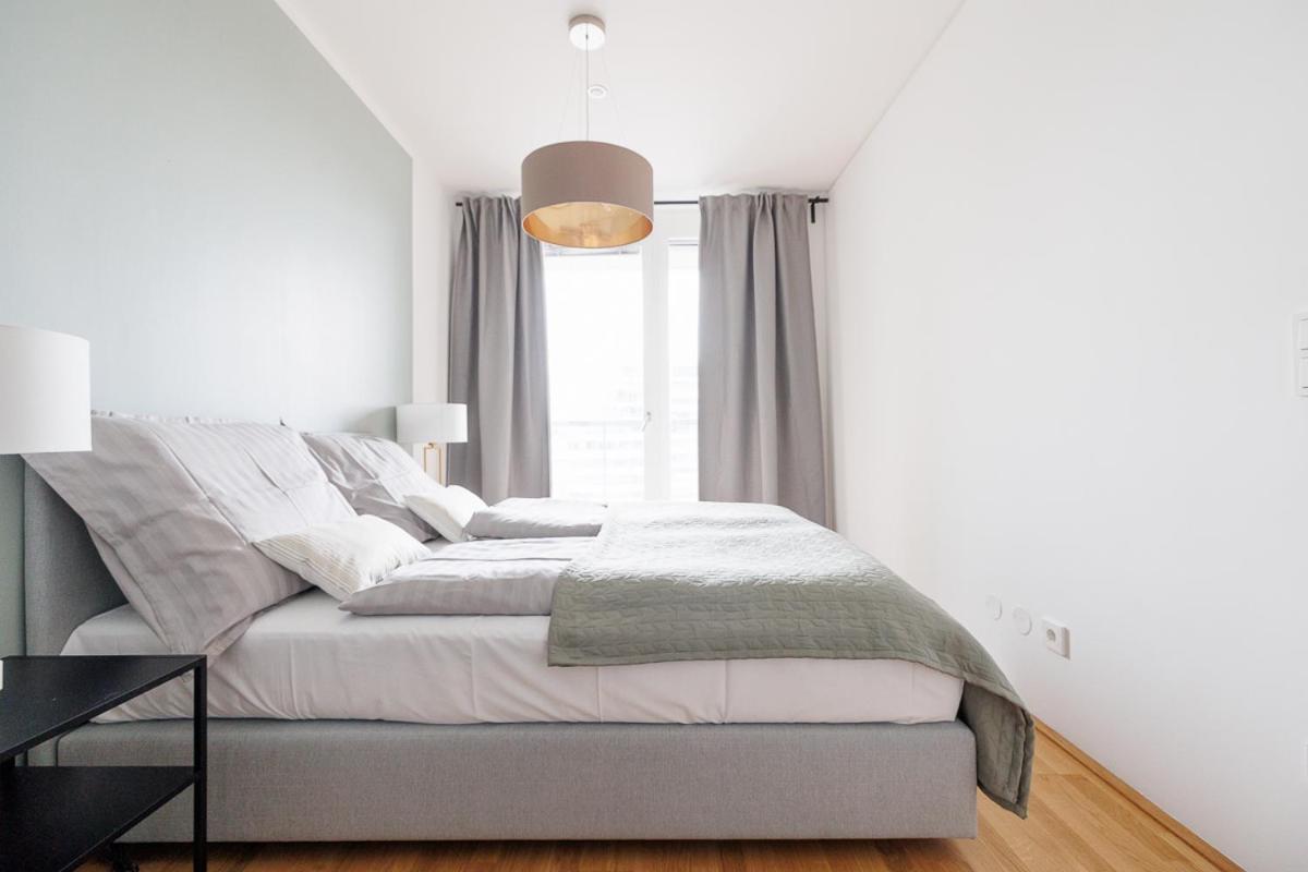 Lovely Apartment In Marina Tower - 10Min To City Center Виена Екстериор снимка